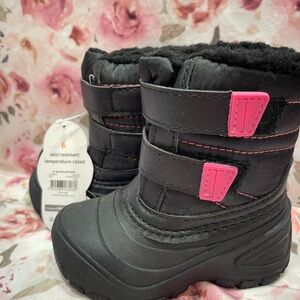 Black and Pink Toddler Snow Boots